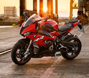 BMW Motorcycles Retailer | Lloyd BMW Motorrad